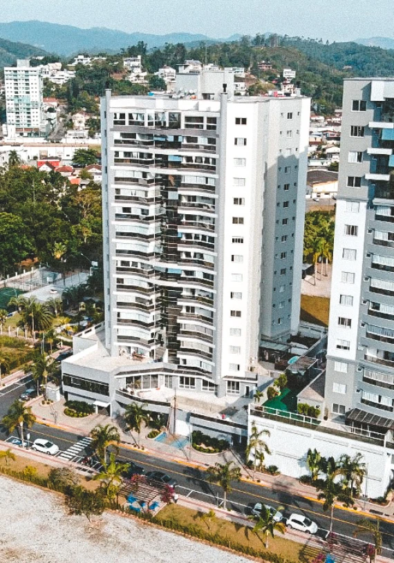 Riverside Residence